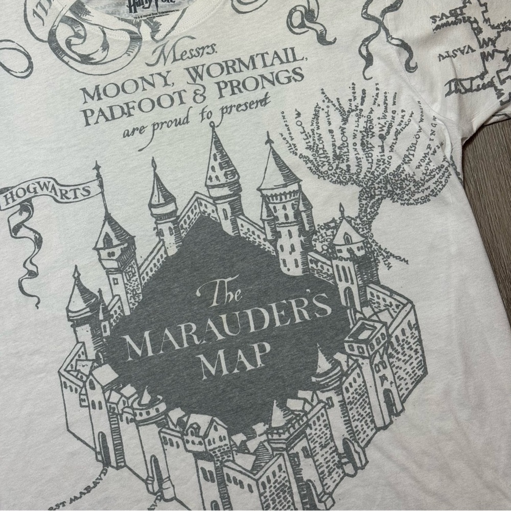 White Harry Potter Marauder's Map Graphic T-Shirt aop men’s L - Picture 3 of 5